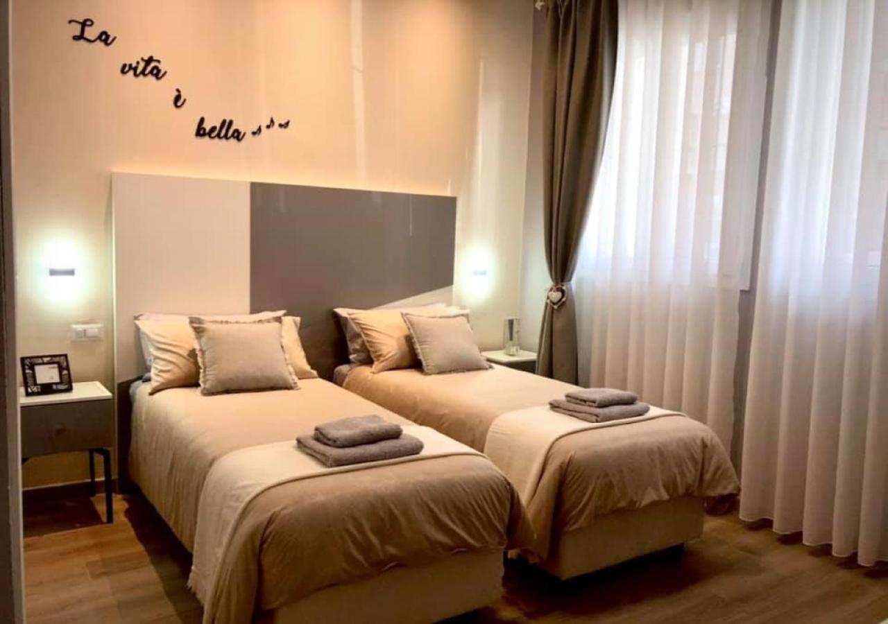 Room Sweet Room 2 Boloňa Exteriér fotografie